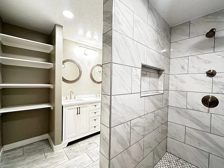 5042 W Willow Way — Photo 29