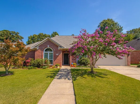 68 Aberdeen Dr, Little Rock, AR 72223