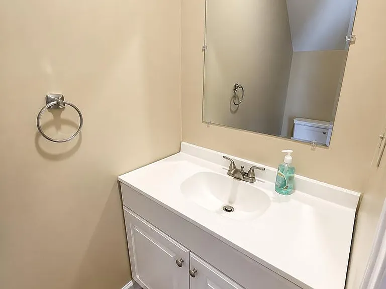 Unit Photo
