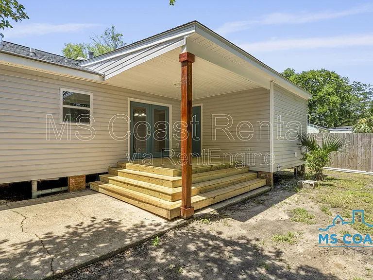 1612 Gordon Ave — Photo 21