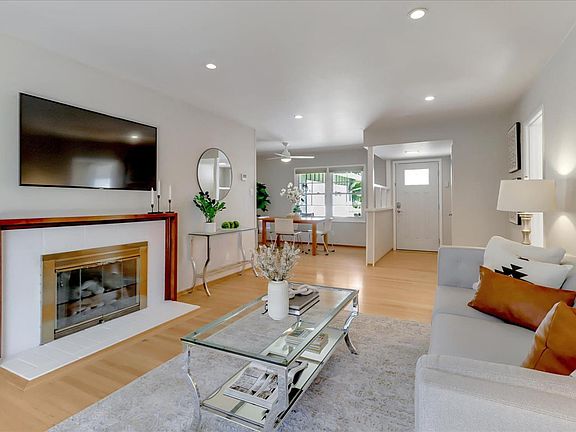 3rd image of 3603 Gavota Ave