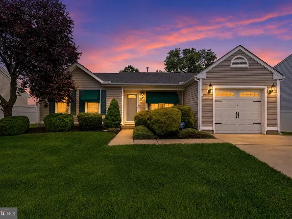 51 Dasher Ave, Bear, DE 19701