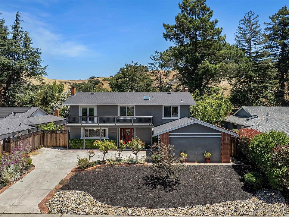 1st image of 3629 Perada Dr