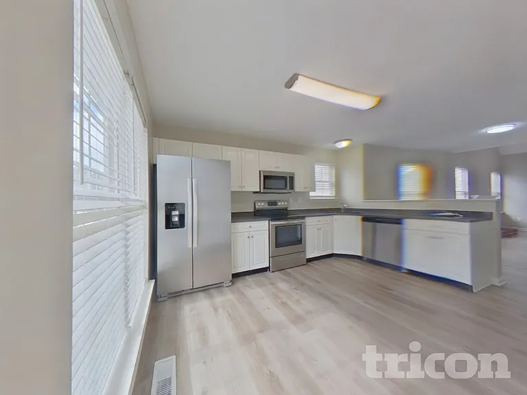 118 Saddlemount Ln — Photo 4