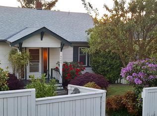 4749 47th Ave SW, Seattle, WA 98116