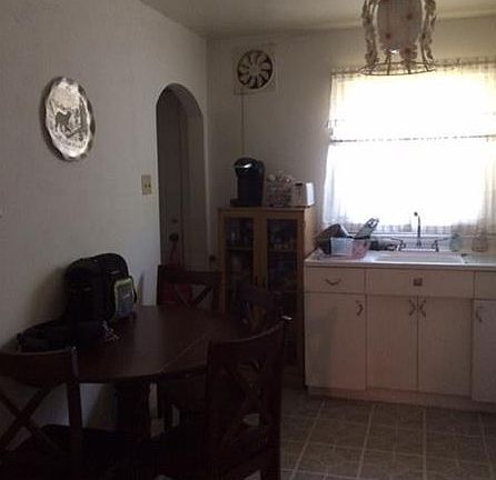 5th image of 60 Lyle Dr