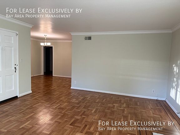 3rd image of 1000 15th Ave