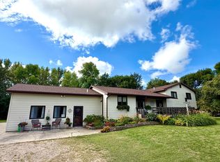 40624 State Highway 11, Roseau, MN 56751