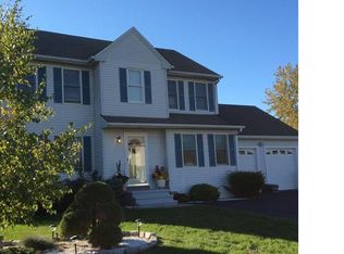 35 Guarino Dr, Middletown, CT 06457