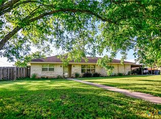 904 Iola St, Victoria, TX 77904