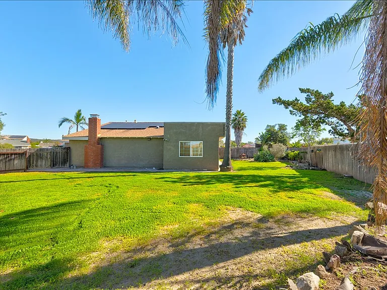 11370 Travis Pl — Photo 21
