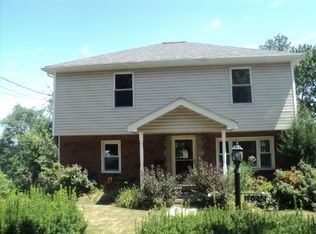 1045 Grandview Ave, Bridgeville, PA 15017