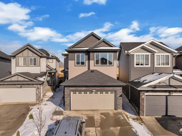 2315 51st St SW, Edmonton, AB T6X 3A4