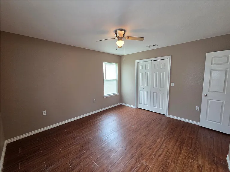 438 Spence Ln — Photo 18