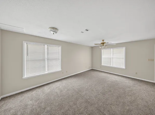 1469 Green St APT E2, Valdosta, GA 31601