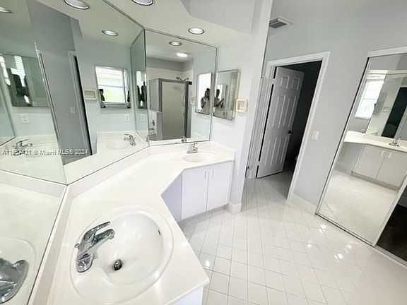 5th image of 12473 NW 10th Pl