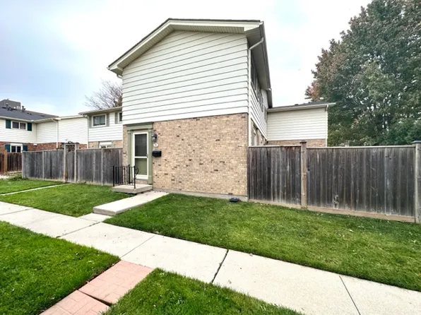 81 Conway Dr, London, ON N6E 2H4