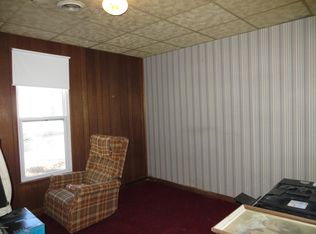 1131 W Austin St, Webb City, MO 64870