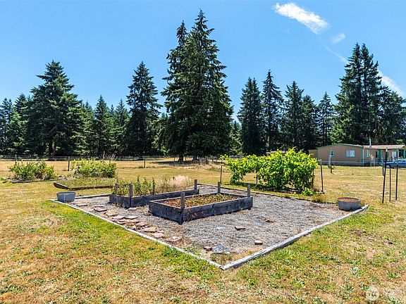 3rd image of 18408 Kohse Lane SW