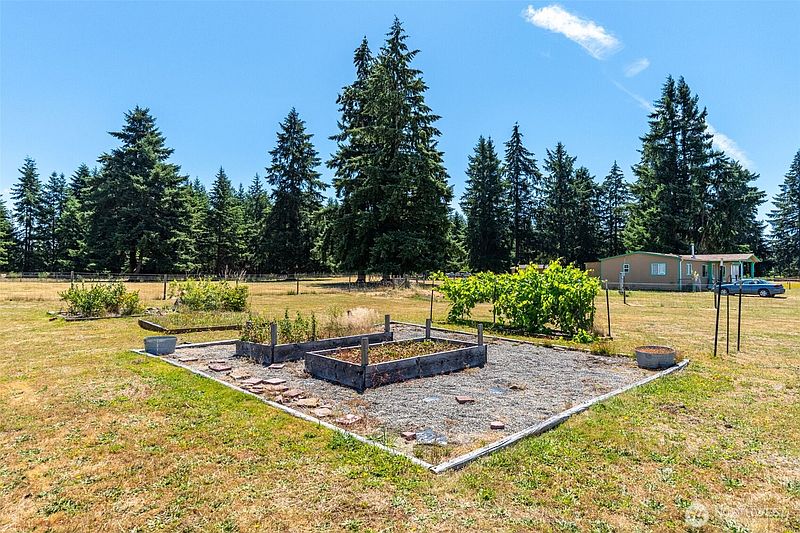 3rd image of 18408 Kohse Lane SW