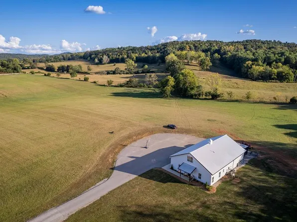 890 Rickman Monterey Hwy, Rickman, TN 38580