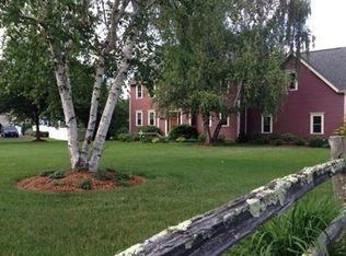 22 Jamie Ln, Hopkinton, MA 01748