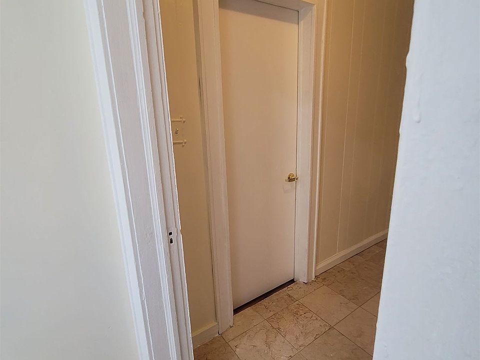 1st image of 31 Holland Ave