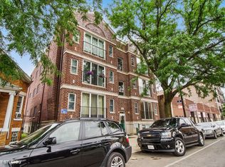 3829 N Kedzie Ave #3831, Chicago, IL 60618