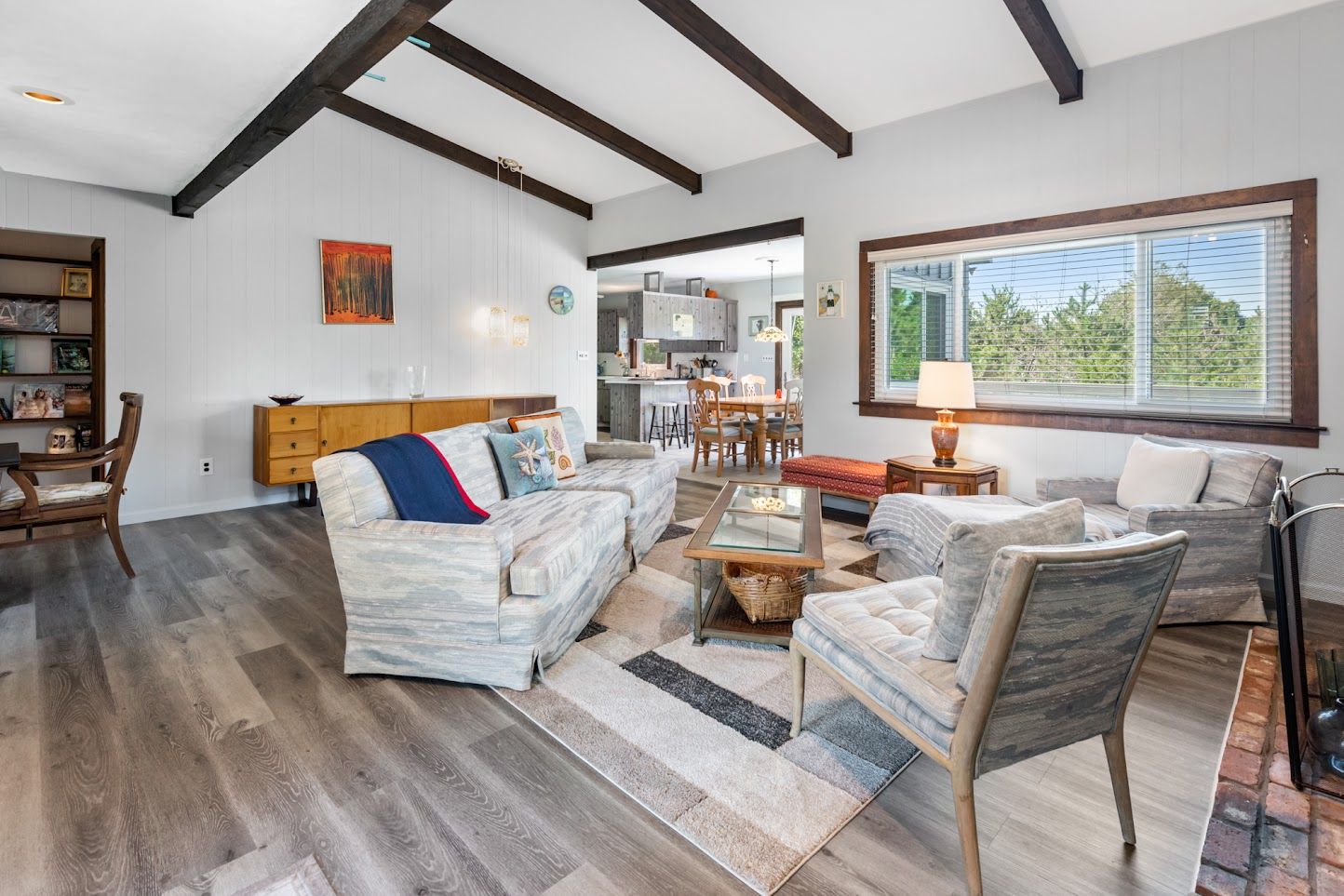 52 Beach Ave, Amagansett, NY 11930 Out East