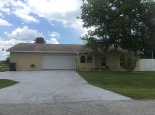 2020 Village Rd, Lakeland, FL 33811