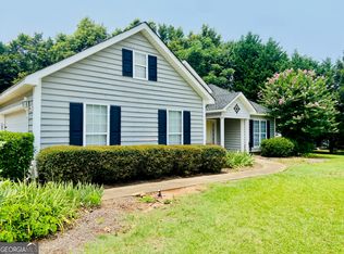 124 Lake Lillian Dr, Perry, GA 31069