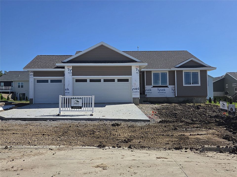 1st image of 410 16th Pl SW