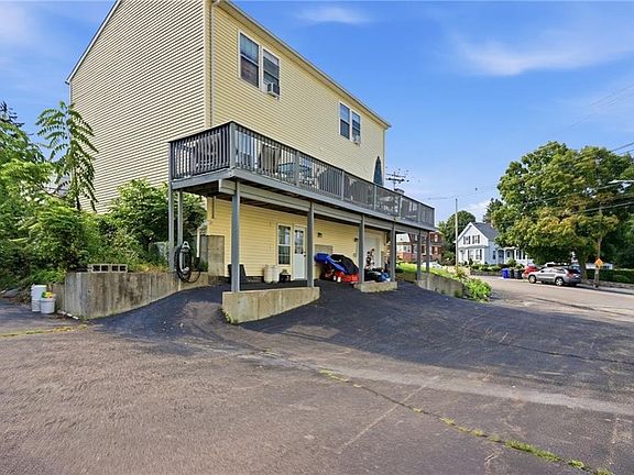4th image of 41 Payan St