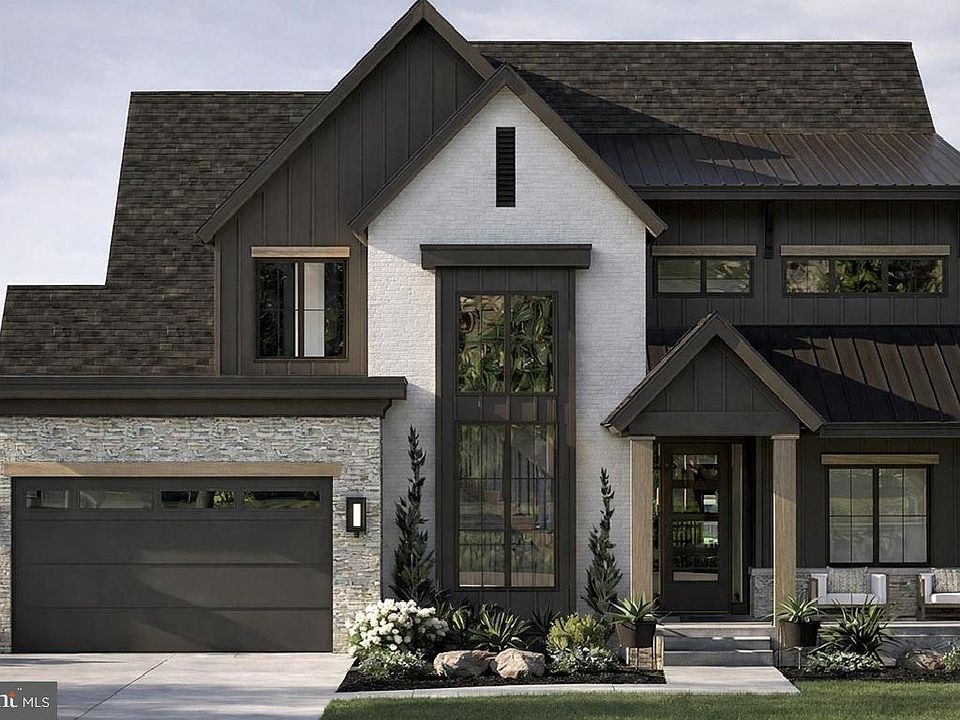 1st image of 1715 William St Lot 2