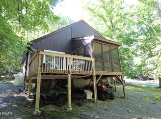 100 Rocky Rd, Lackawaxen, PA 18435