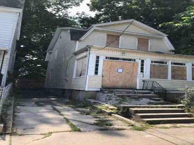 2nd image of 14-16 Voorhees St