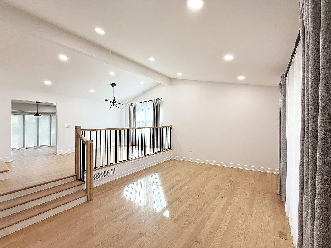 4 bed, 2000 sqft, $3,900 — Photo 3