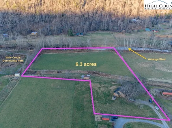 2752 Broadstone Road, Banner Elk, NC 28604