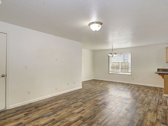 5th image of 1138 W 29th St