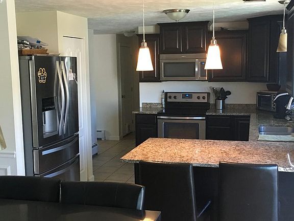 5th image of 71 Parker Hill Dr