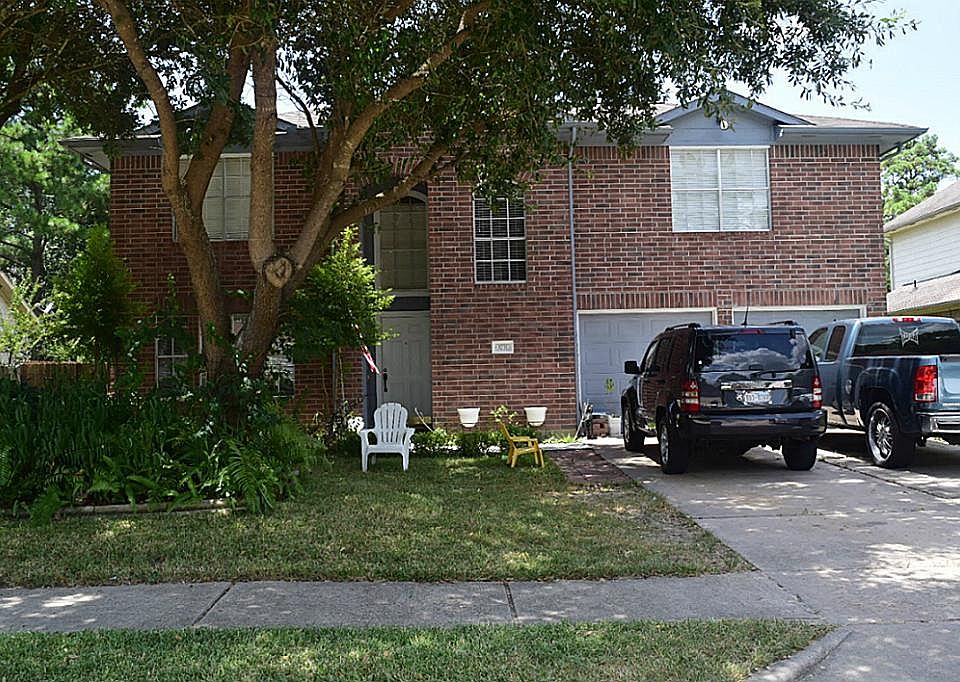 1st image of 3731 Woodlace Dr
