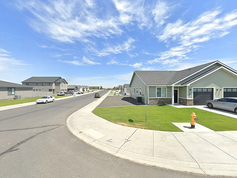4081 Quinn Dr NE #4081 — Photo 4