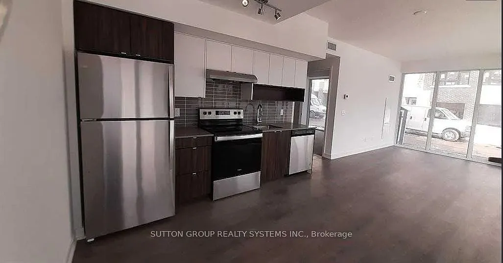 2 bed, $2,200 — Photo 4