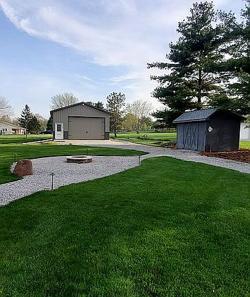 24x32 pole barn. 10x12 shed.