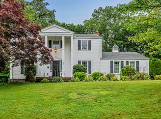 206 Ludlow Rd, Manchester, CT 06040