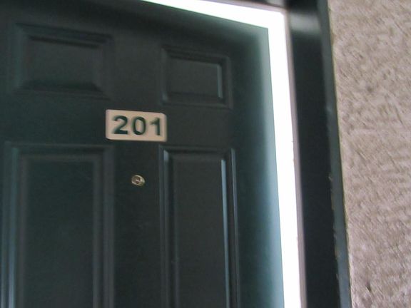 3rd image of 1919 Victorian Ave #101