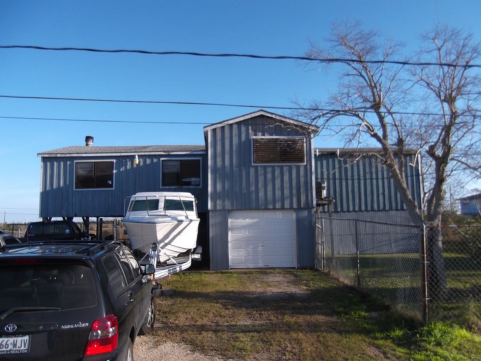 1st image of 6923 W Holiday St