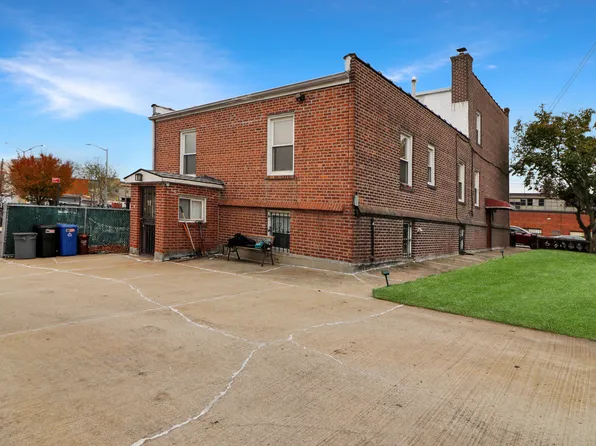 58-69 59th Street image 3 of 13