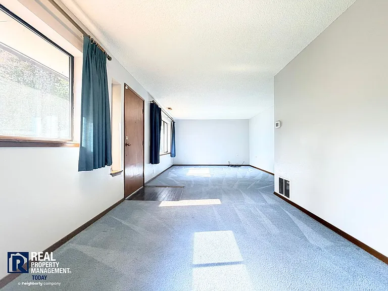 1721 6th St SW — Photo 13