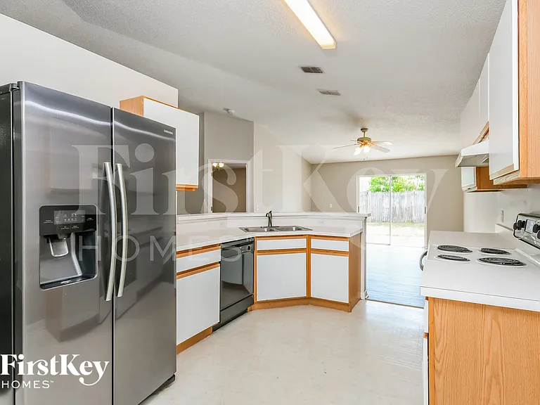 4434 Stone Meadow Dr — Photo 7